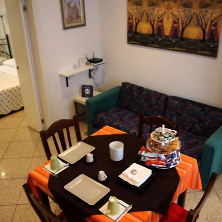 B&B La Luna Dal Borgo 이에시 외부 사진
